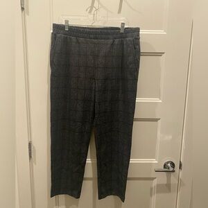 a new day Women's Gray Checkered Straight Leg Pants